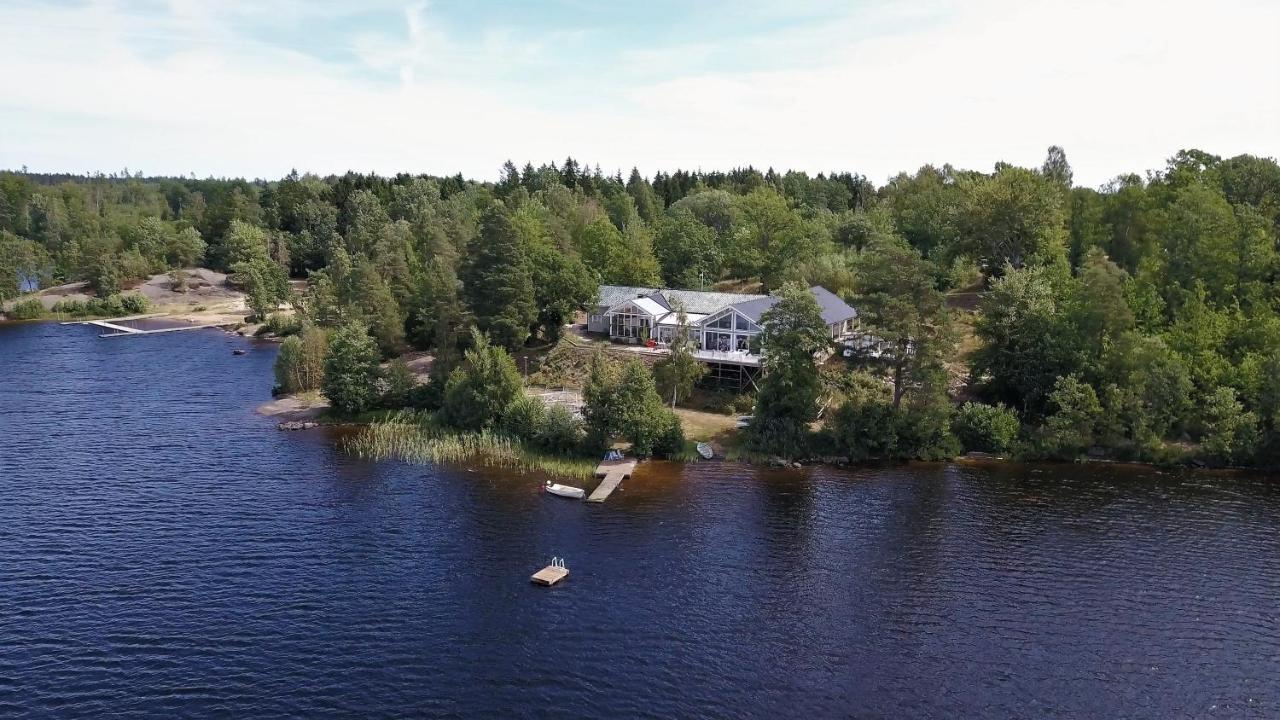 Stenhälla Bed&Breakfast Holmsjö Exteriör bild