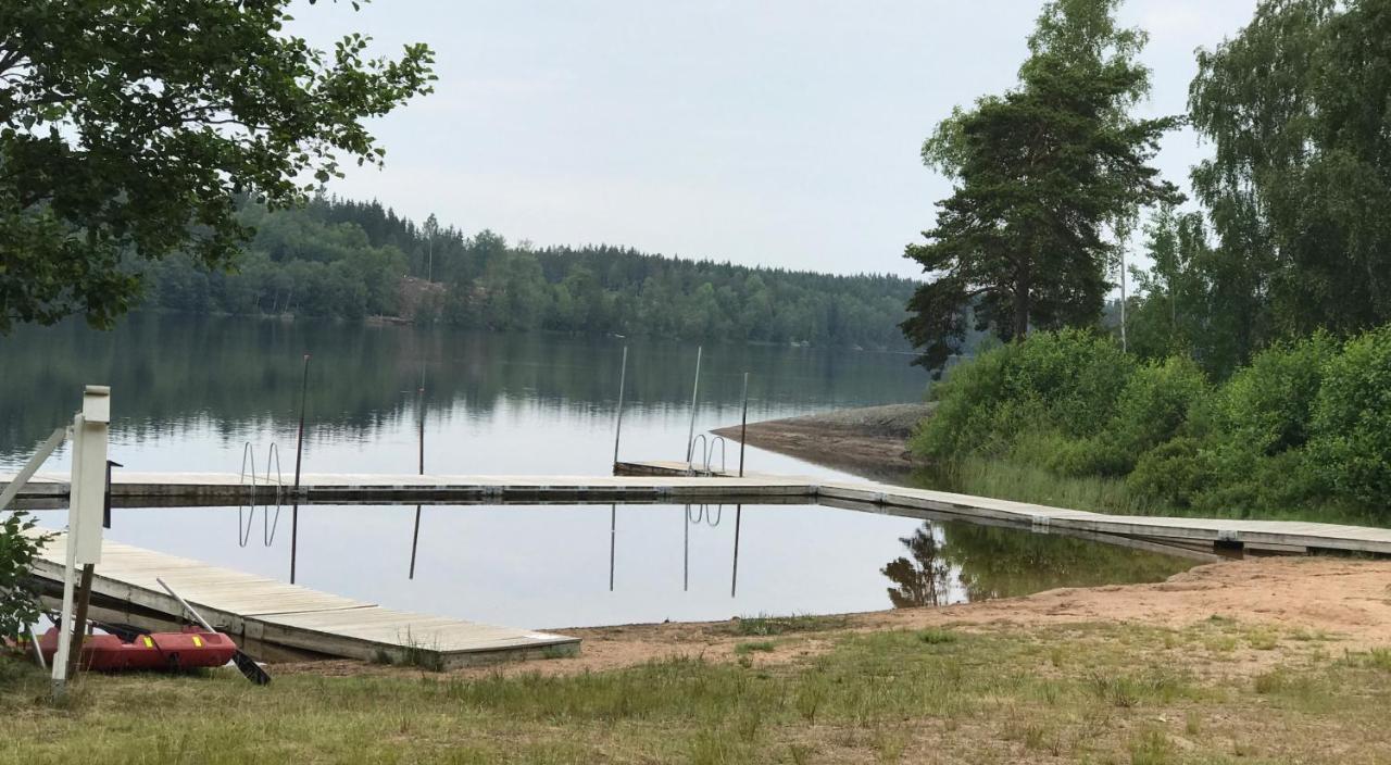 Stenhälla Bed&Breakfast Holmsjö Exteriör bild