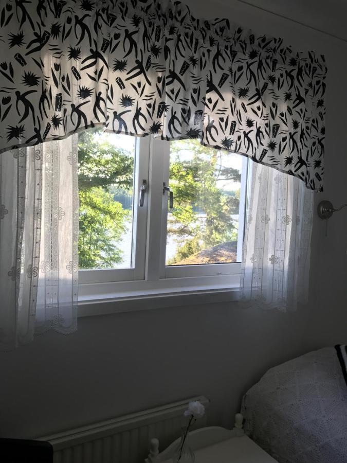 Stenhälla Bed&Breakfast Holmsjö Exteriör bild