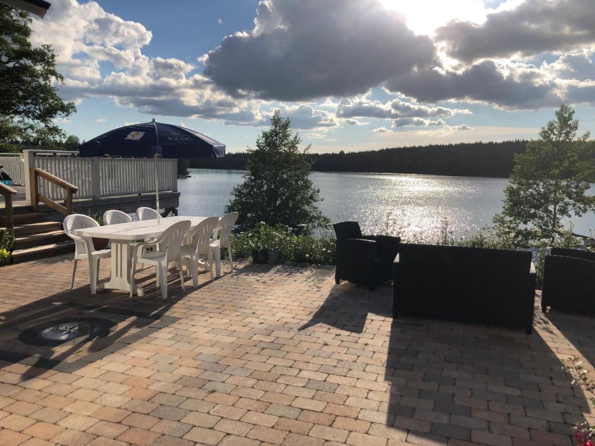 Stenhälla Bed&Breakfast Holmsjö Exteriör bild