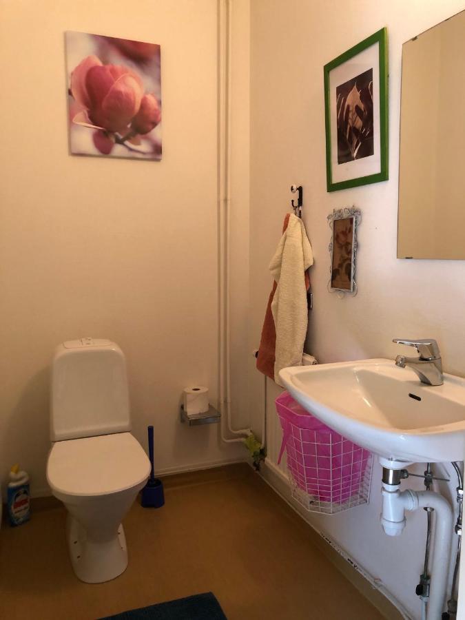 Stenhälla Bed&Breakfast Holmsjö Exteriör bild