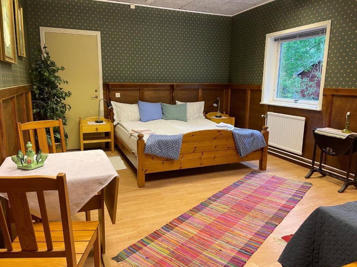 Stenhälla Bed&Breakfast Holmsjö Exteriör bild